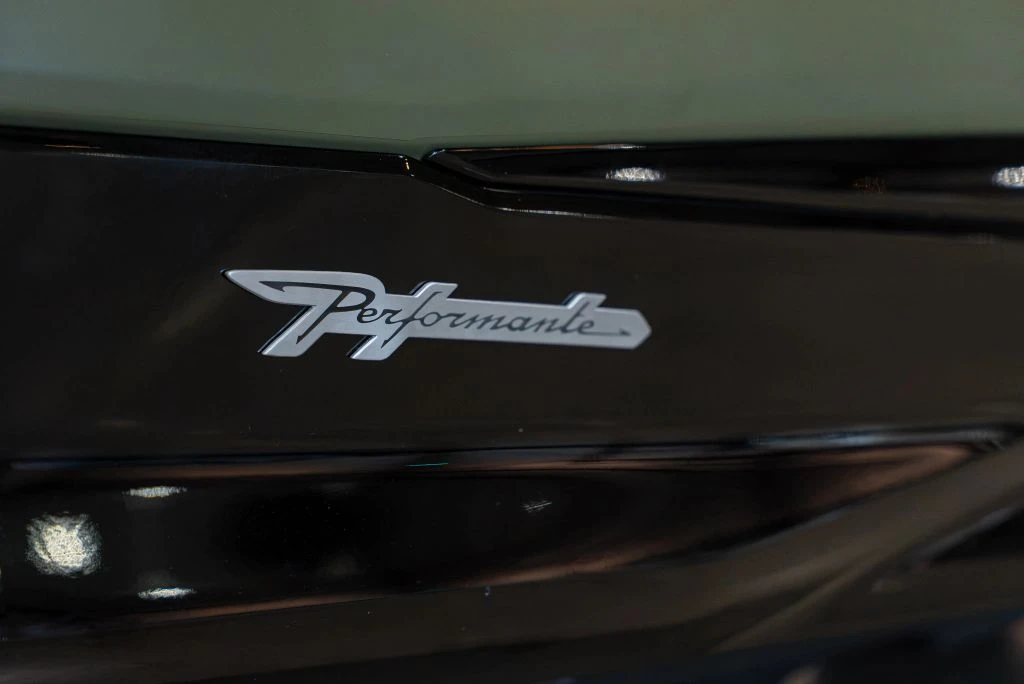 2023 Lamborghini Urus - Image 15 of 31