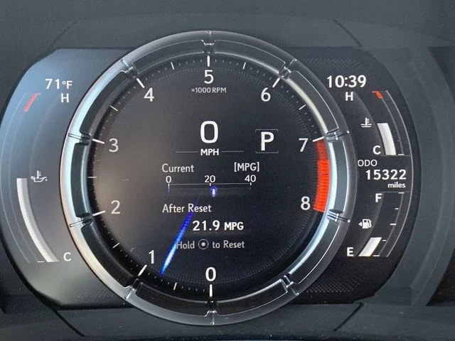 2023 Lexus IS 3rd Gen - Image 20 of 31
