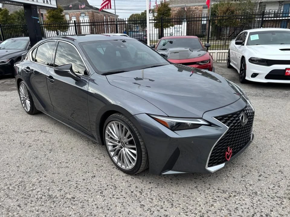 2023 Lexus IS 3rd Gen - Image 2 of 4