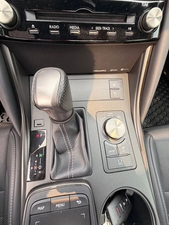 2023 Lexus IS 3rd Gen - Image 19 of 19