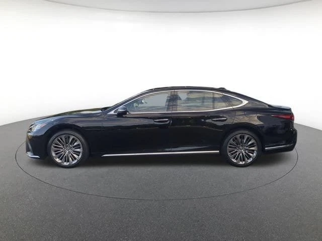 2023 Lexus LS 5th Gen - Image 8 of 13