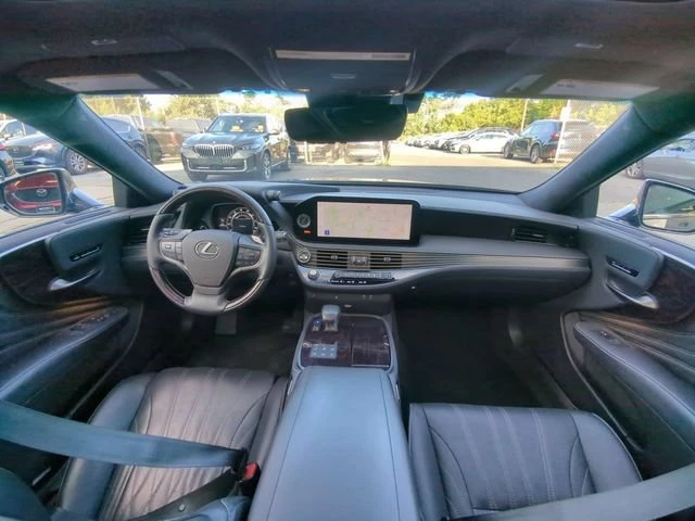 2023 Lexus LS 5th Gen - Image 13 of 13