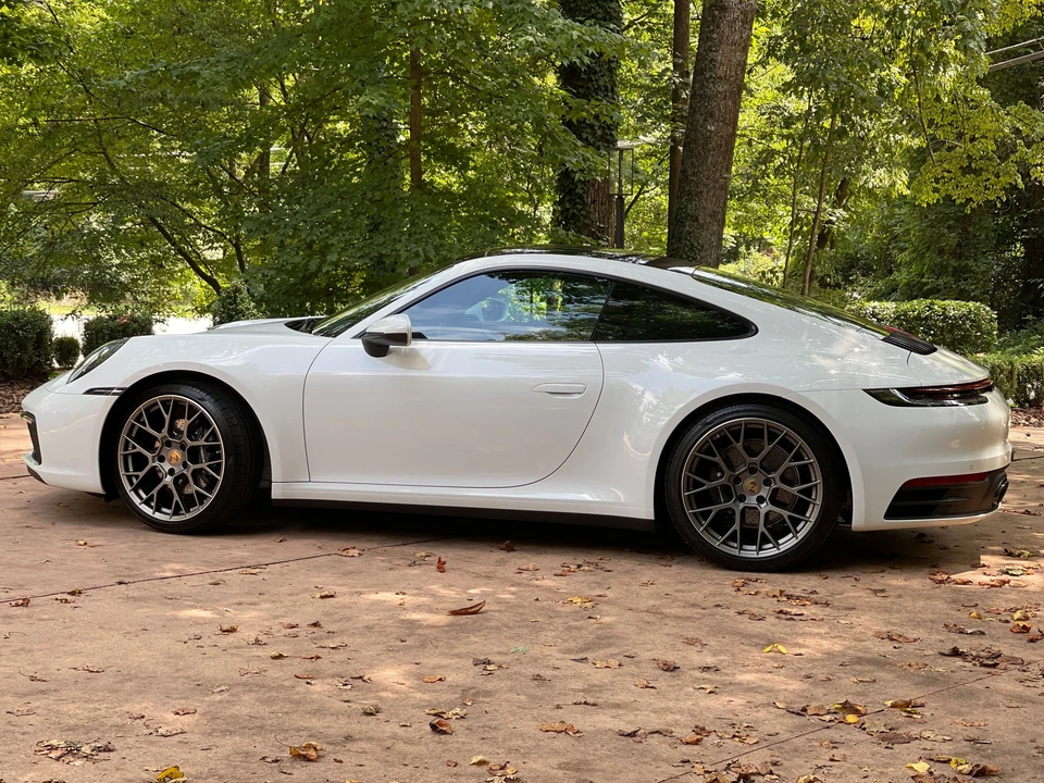 2023 Porsche 992 Carrera - Image 5 of 21