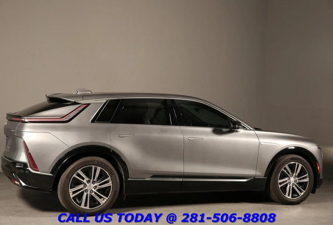2023 Cadillac Lyriq - Image 6 of 24