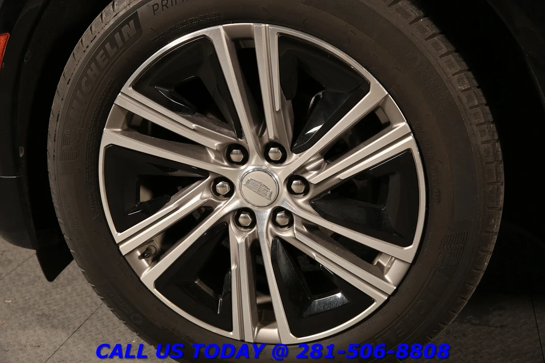 2023 Cadillac Lyriq - Image 23 of 24