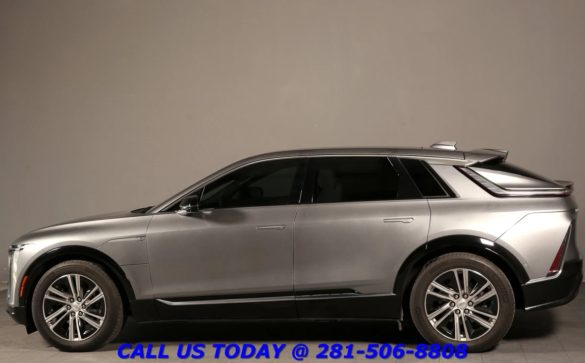 2023 Cadillac Lyriq - Image 4 of 24