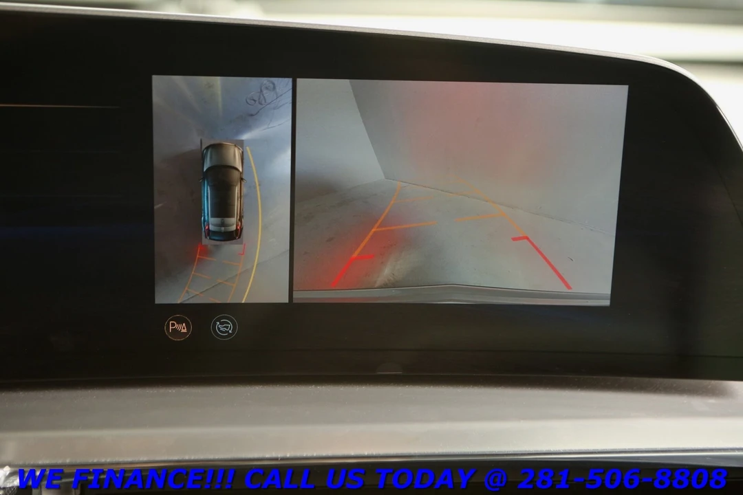 2023 Cadillac Lyriq - Image 19 of 21