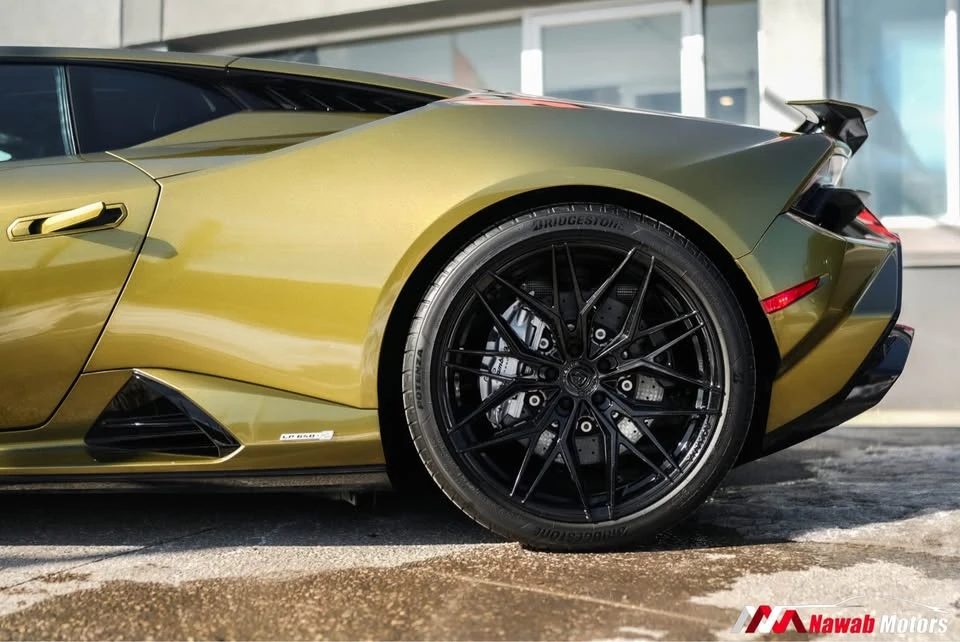 2023 Lamborghini Huracan - Image 14 of 20