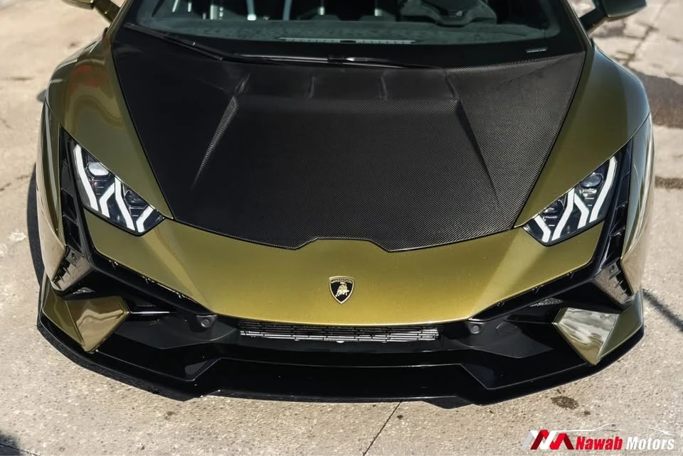 2023 Lamborghini Huracan - Image 2 of 20