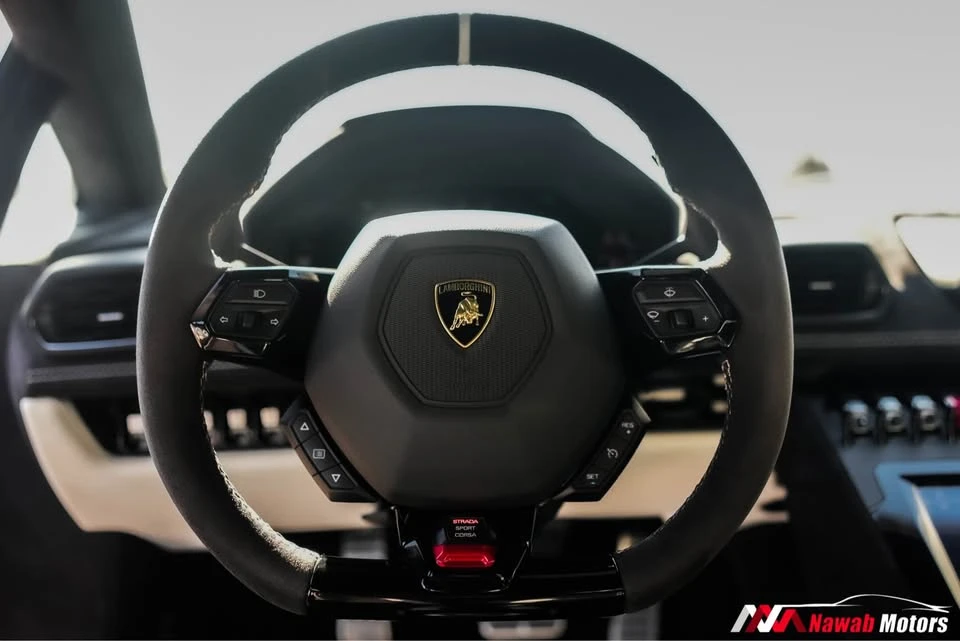 2023 Lamborghini Huracan - Image 16 of 20