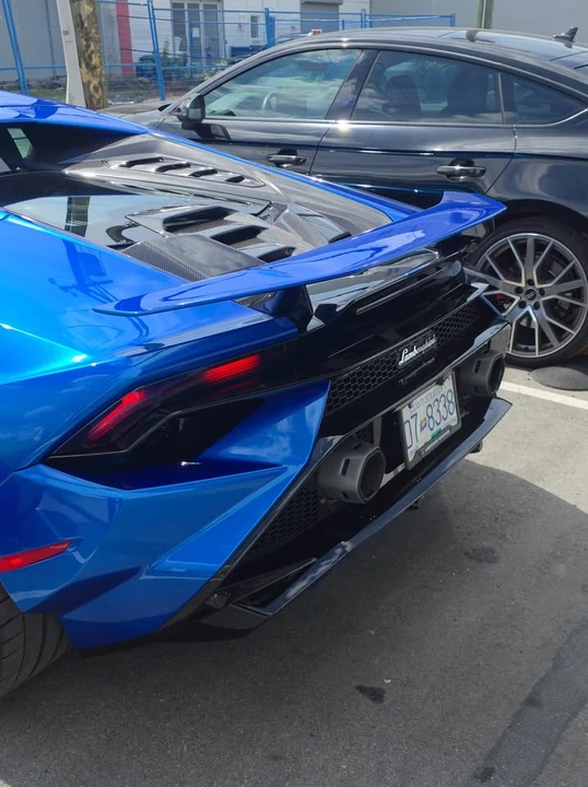2023 Lamborghini Huracan - Image 18 of 18