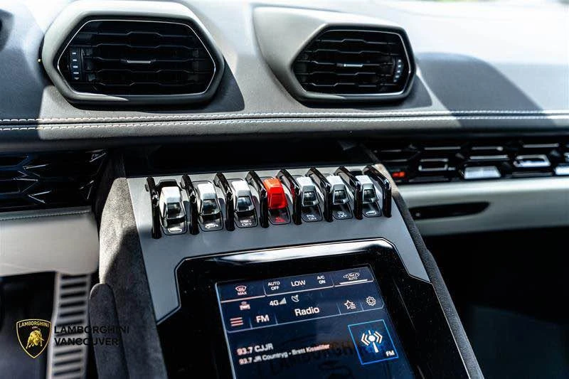 2023 Lamborghini Huracan - Image 13 of 16