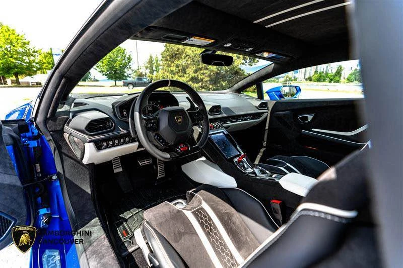 2023 Lamborghini Huracan - Image 11 of 16