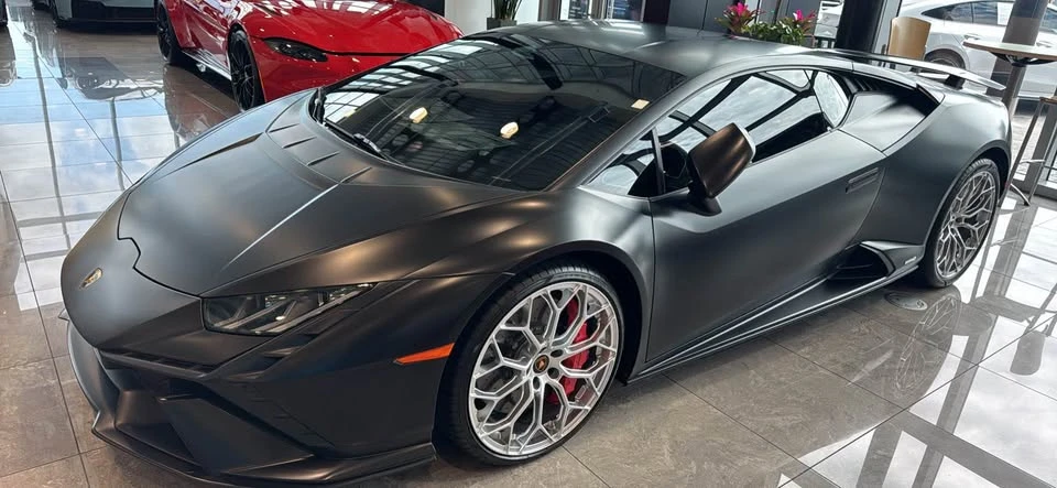 2023 Lamborghini Huracan - Image 3 of 6