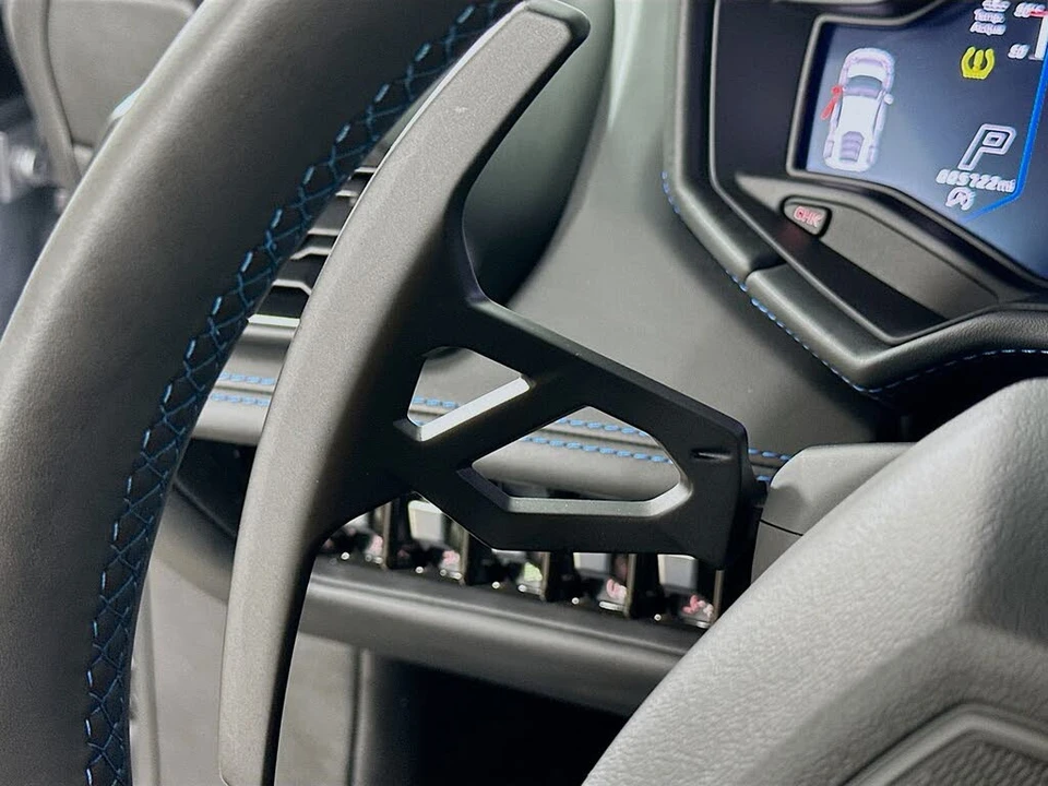 2023 Lamborghini Huracan - Image 20 of 31