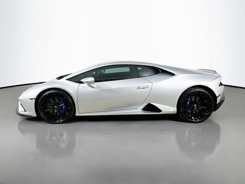 2023 Lamborghini Huracan - Image 8 of 31