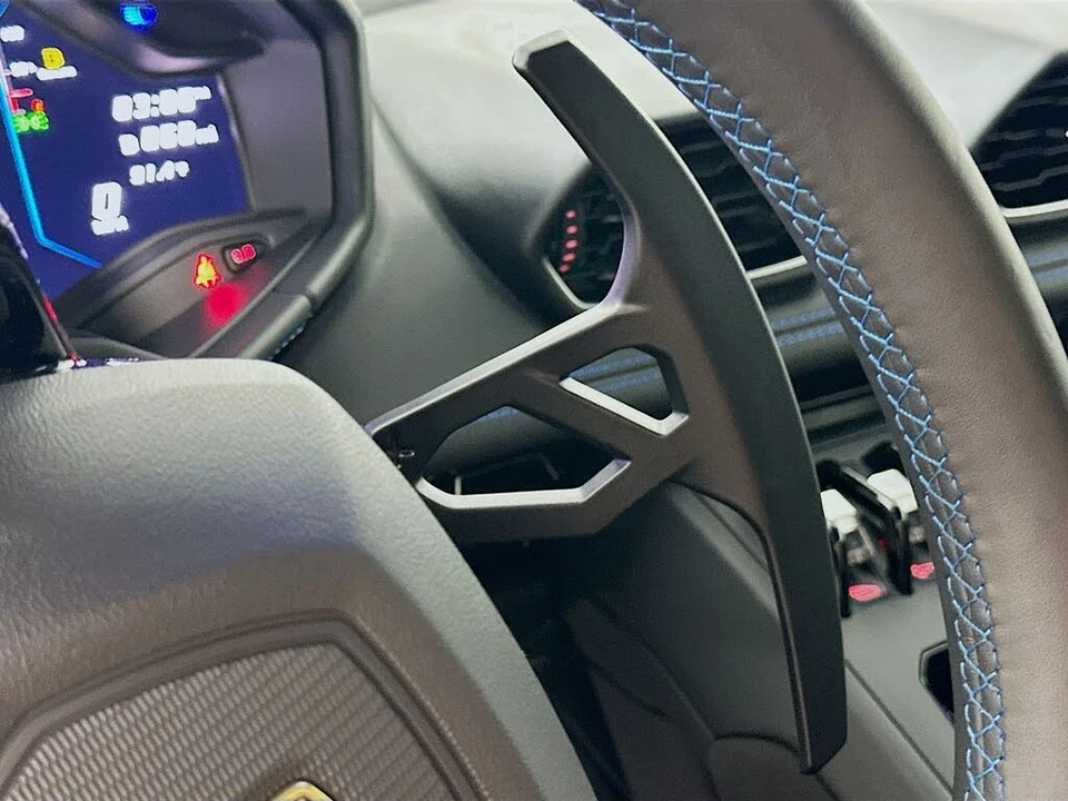 2023 Lamborghini Huracan - Image 21 of 31