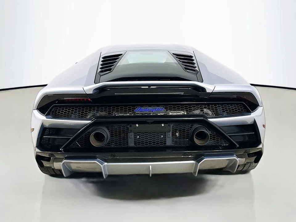 2023 Lamborghini Huracan - Image 6 of 31