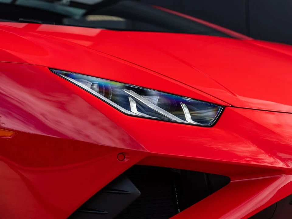 2023 Lamborghini Huracan - Image 21 of 31