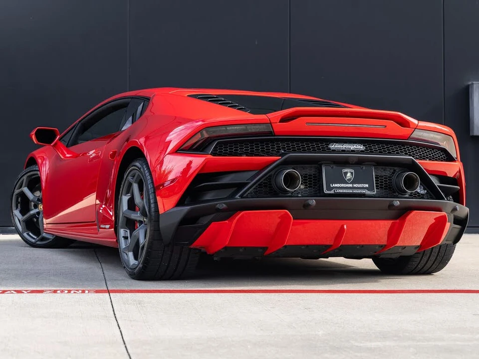 2023 Lamborghini Huracan - Image 6 of 31