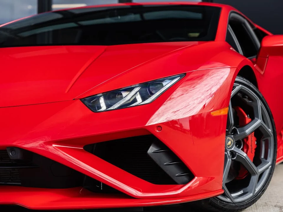 2023 Lamborghini Huracan - Image 17 of 31