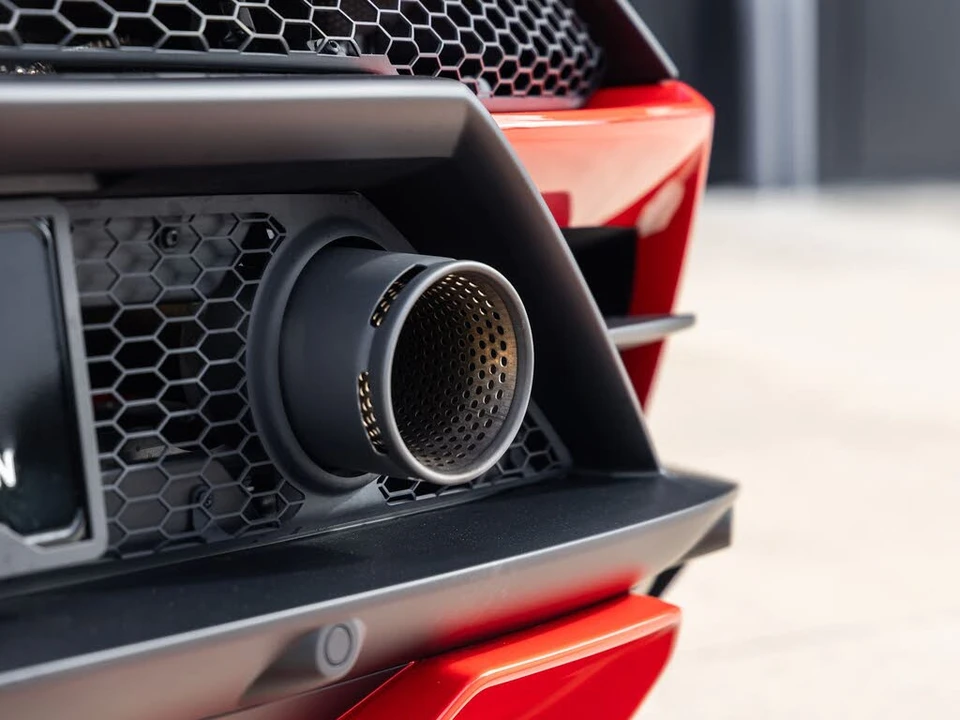 2023 Lamborghini Huracan - Image 13 of 31
