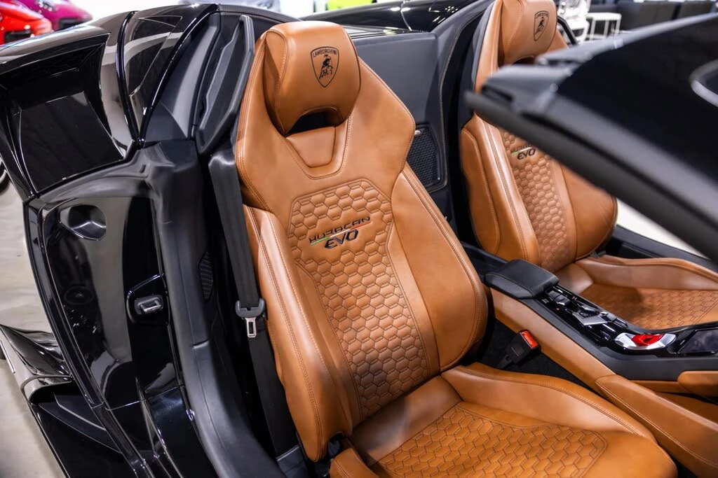 2023 Lamborghini Huracan - Image 30 of 31