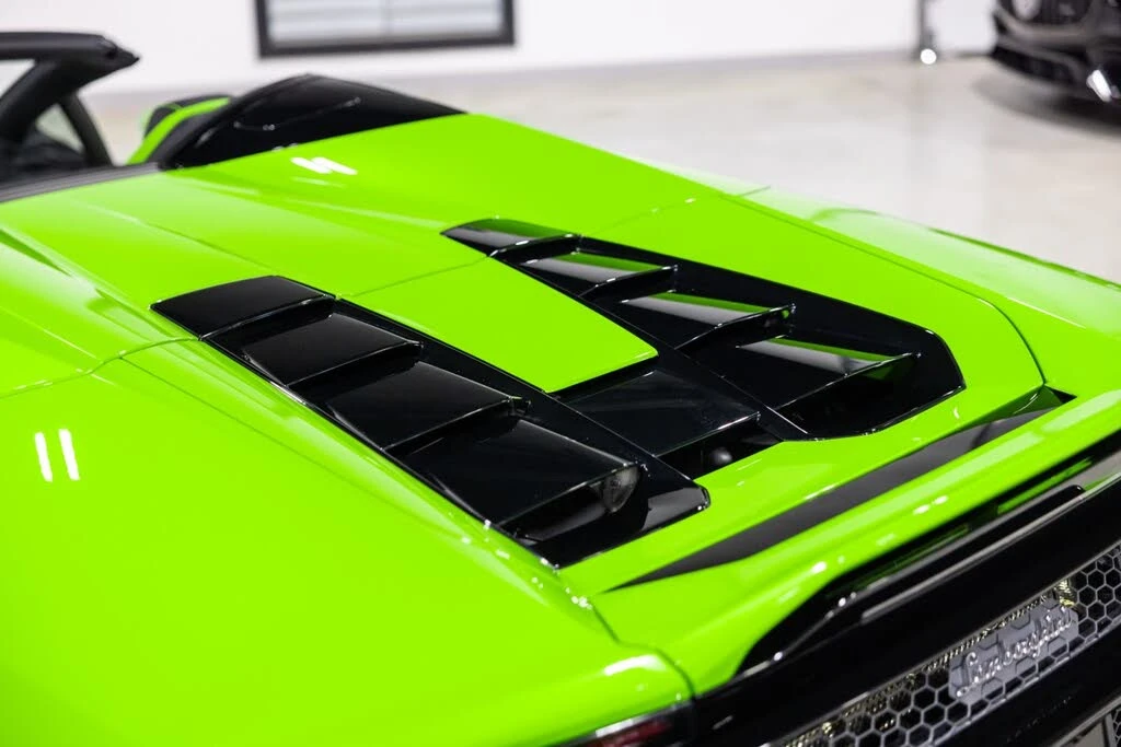 2023 Lamborghini Huracan - Image 16 of 31