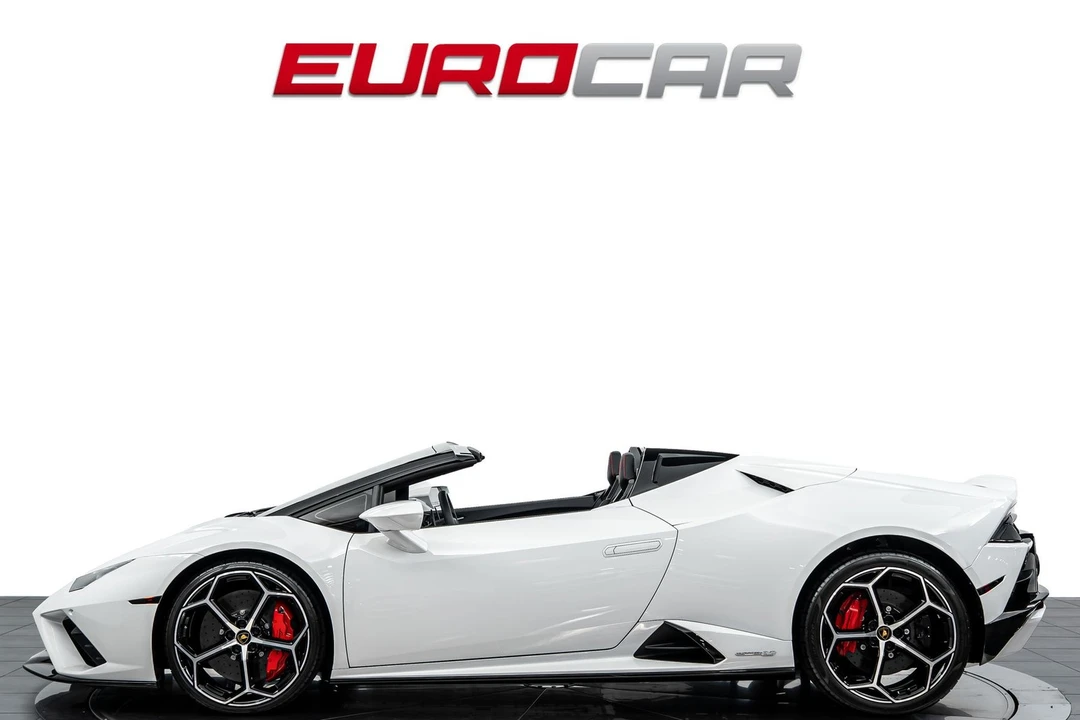 2023 Lamborghini Huracan - Image 2 of 31
