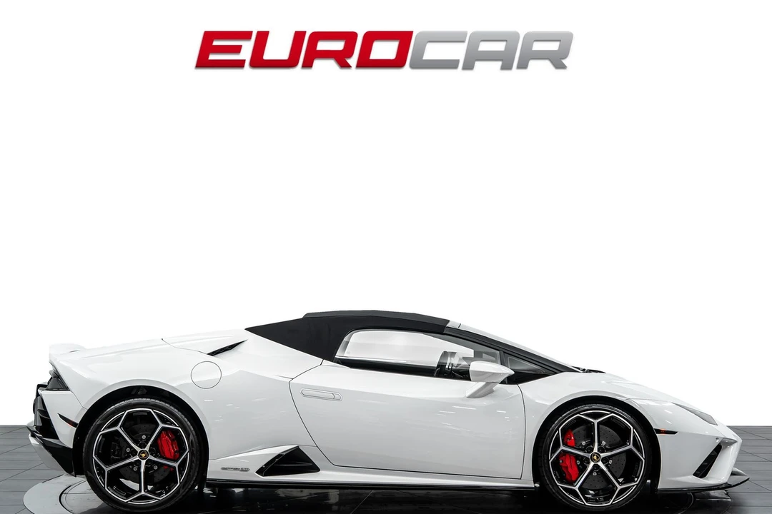 2023 Lamborghini Huracan - Image 7 of 31