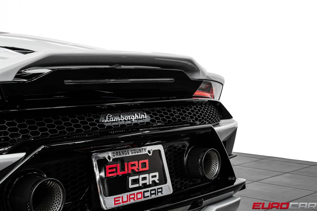 2023 Lamborghini Huracan - Image 24 of 31