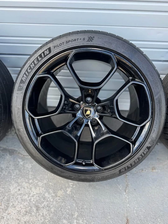 2023 Parts & Memorabilia Wheels - Image 3 of 10