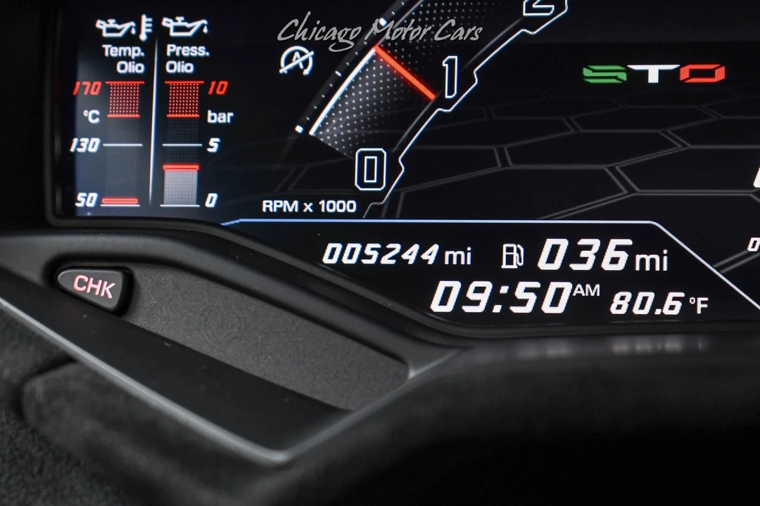2023 Lamborghini Huracan LP640-4 EVO - Image 13 of 31