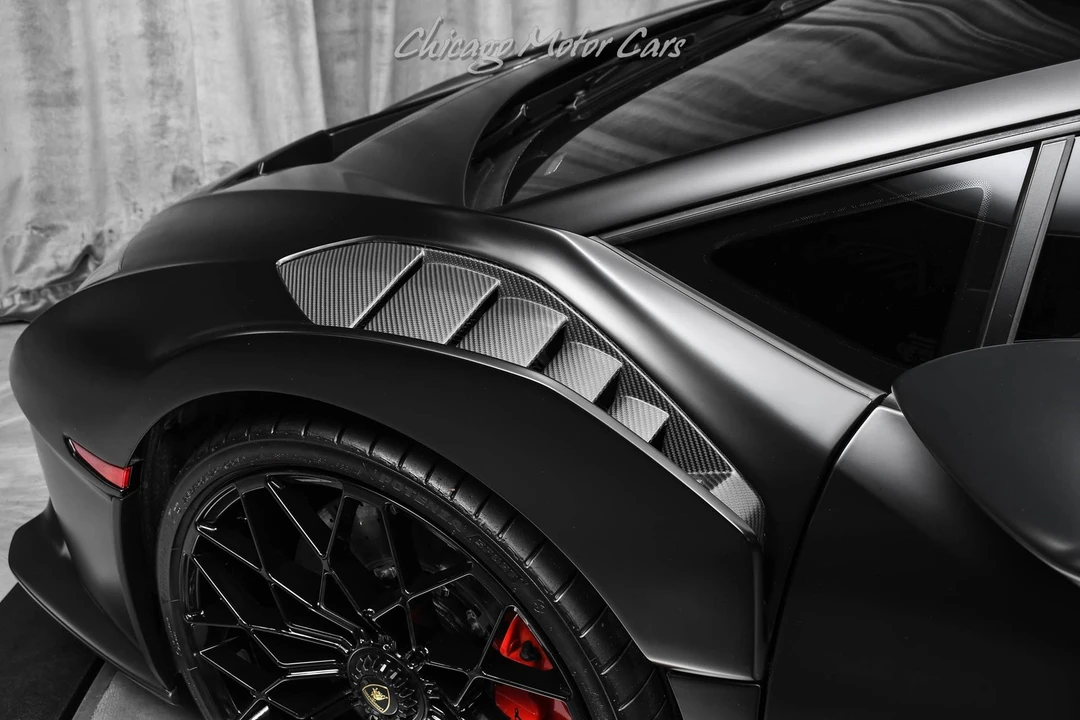 2023 Lamborghini Huracan - Image 27 of 31