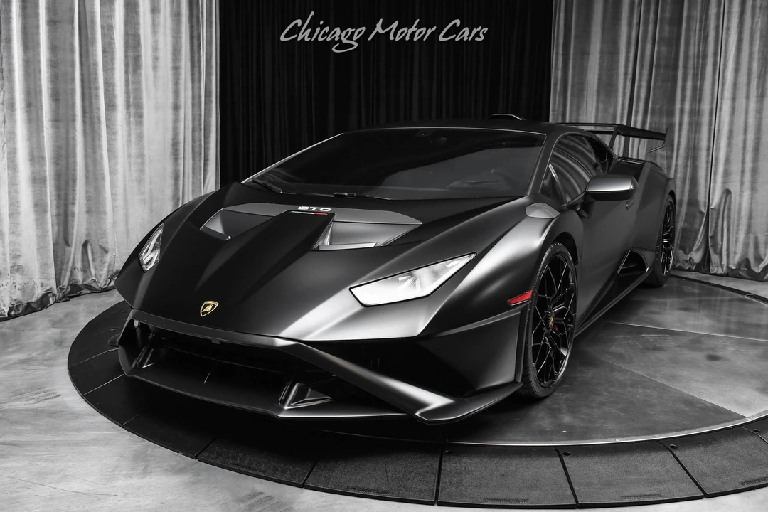 2023 Lamborghini Huracan - Image 2 of 31