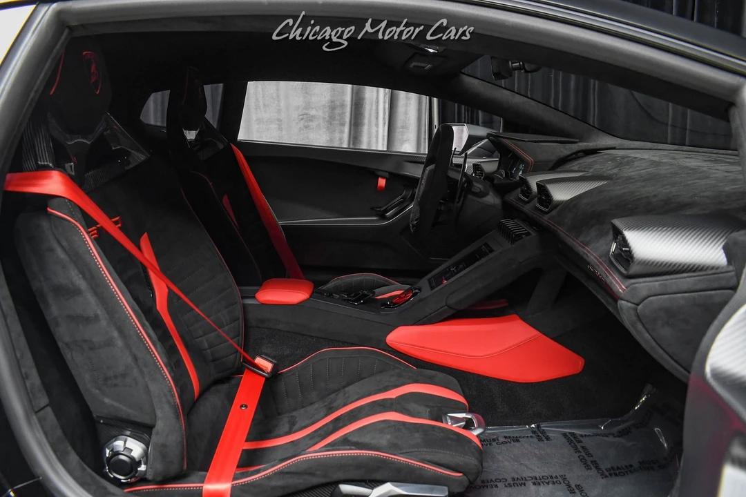 2023 Lamborghini Huracan - Image 18 of 31
