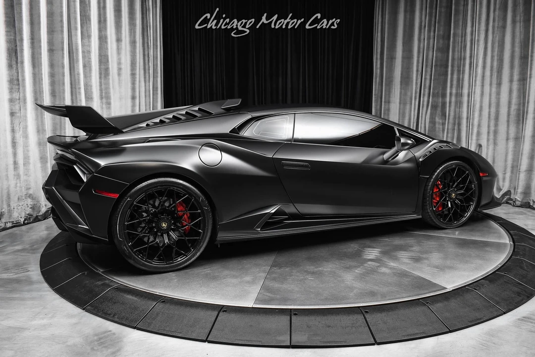 2023 Lamborghini Huracan - Image 5 of 31