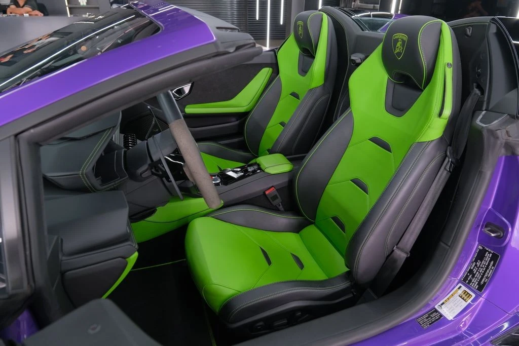 2023 Lamborghini Huracan LP640-4 EVO - Image 7 of 31