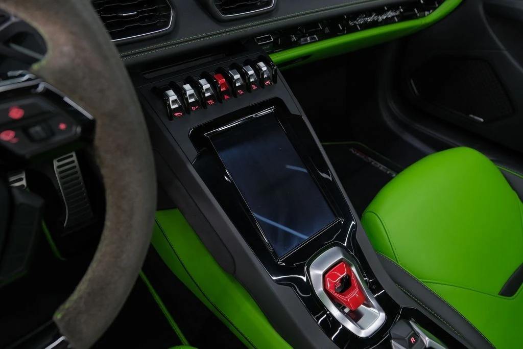 2023 Lamborghini Huracan LP640-4 EVO - Image 10 of 31