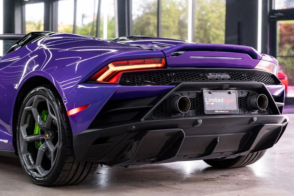 2023 Lamborghini Huracan LP640-4 EVO - Image 16 of 31