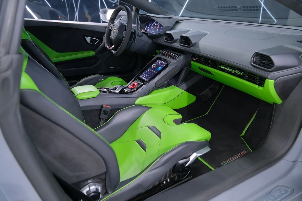 2023 Lamborghini Huracan LP640-4 EVO - Image 29 of 31