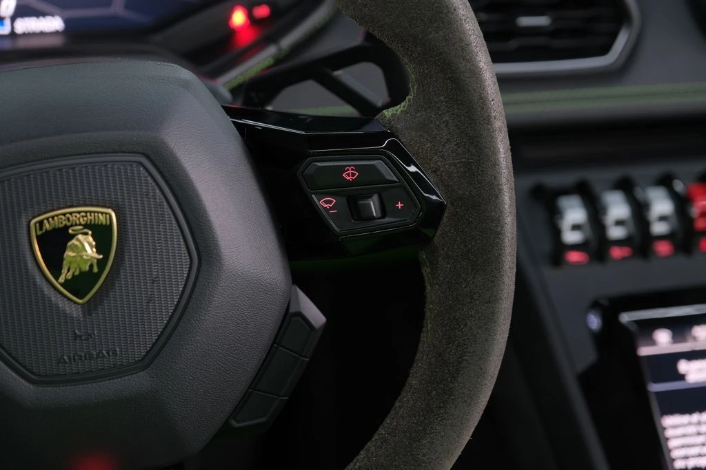 2023 Lamborghini Huracan LP640-4 EVO - Image 26 of 31
