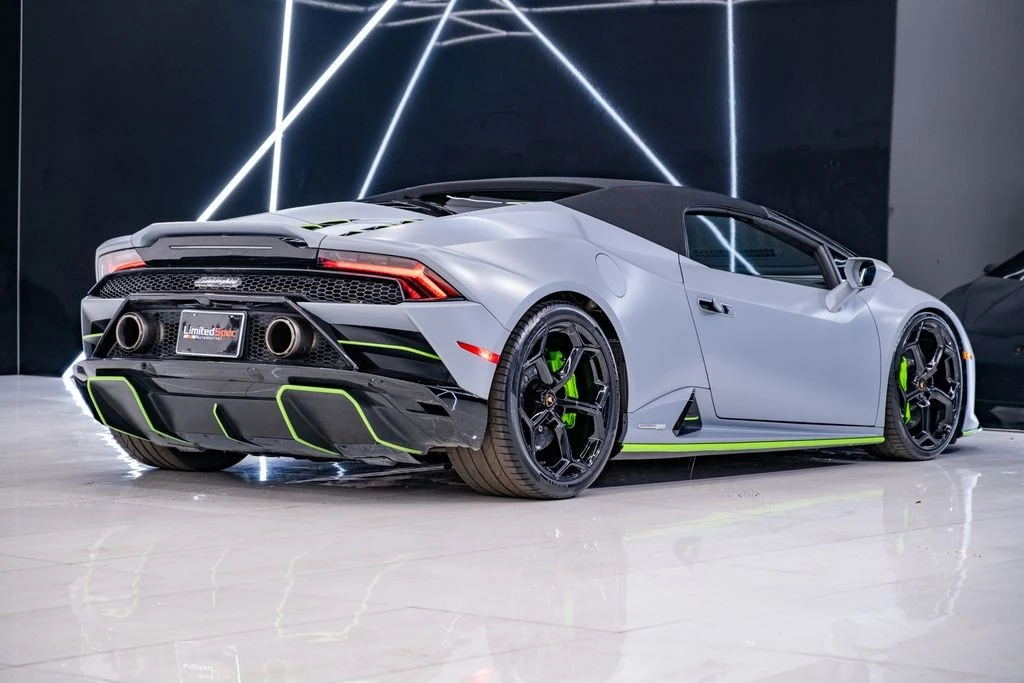 2023 Lamborghini Huracan LP640-4 EVO - Image 25 of 31