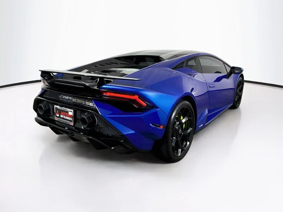 2023 Lamborghini Huracan LP640-4 EVO - Image 5 of 26