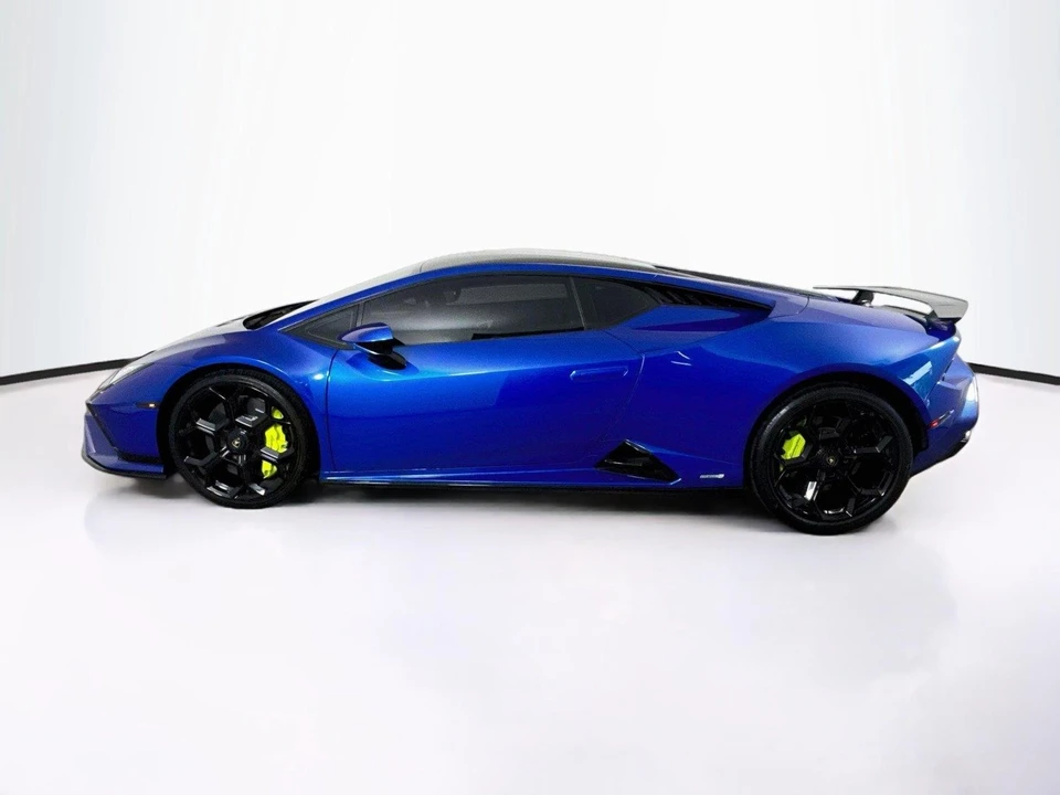2023 Lamborghini Huracan LP640-4 EVO - Image 2 of 26
