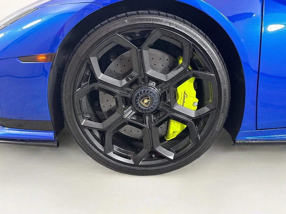 2023 Lamborghini Huracan LP640-4 EVO - Image 21 of 26