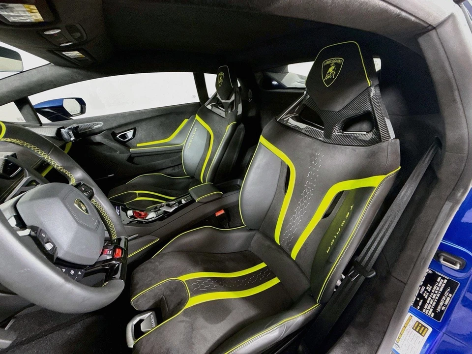 2023 Lamborghini Huracan LP640-4 EVO - Image 9 of 26