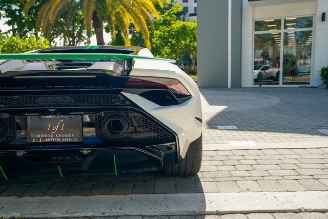 2023 Lamborghini Huracan LP640-4 EVO - Image 25 of 31
