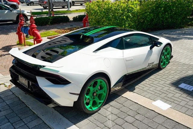 2023 Lamborghini Huracan LP640-4 EVO - Image 27 of 31