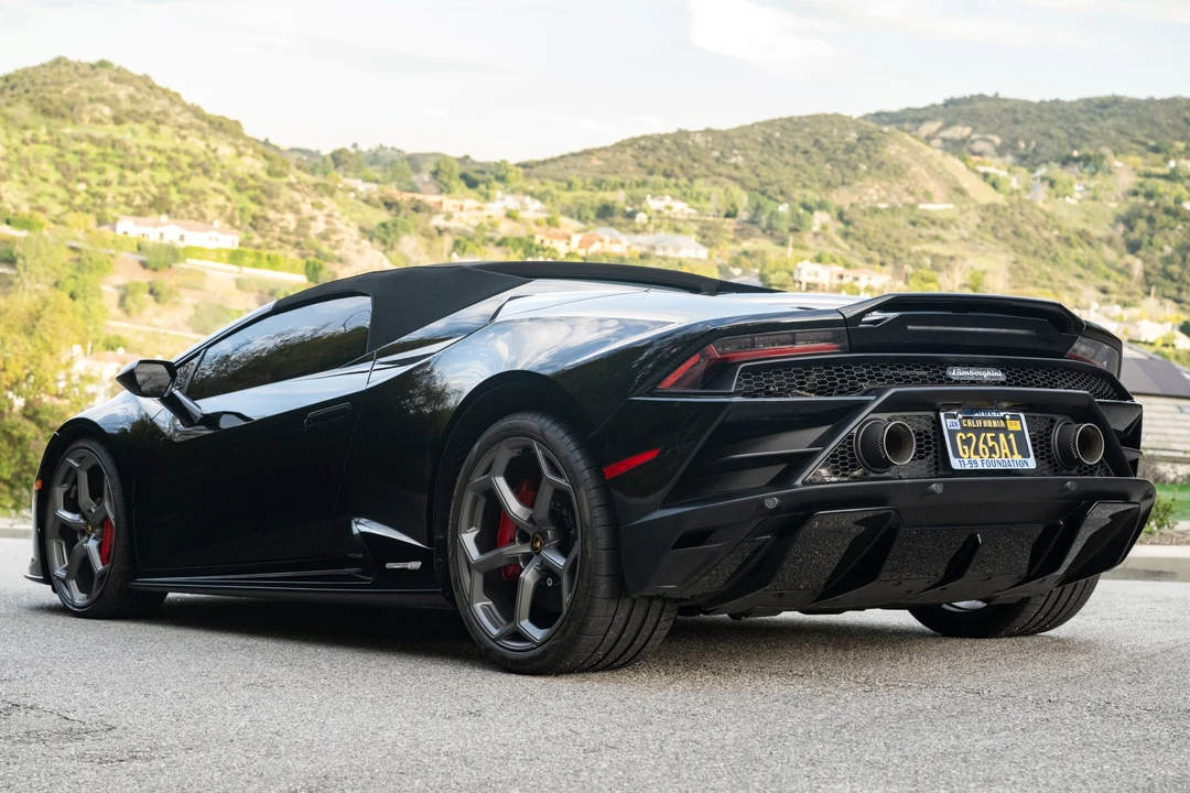 2023 Lamborghini Huracan LP610-2 EVO - Image 11 of 31